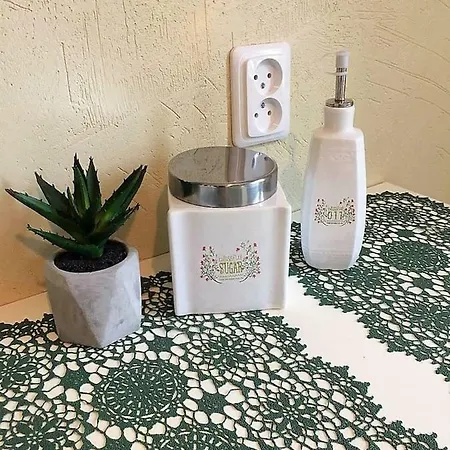 Korter Sunny Apartment, 7 Min With Tram To The Old Town Tallinn